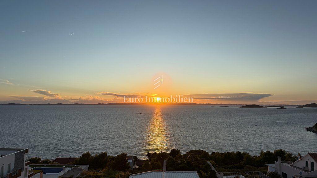 Murter – Luksuzna vila z bazenom in pogledom Kornati