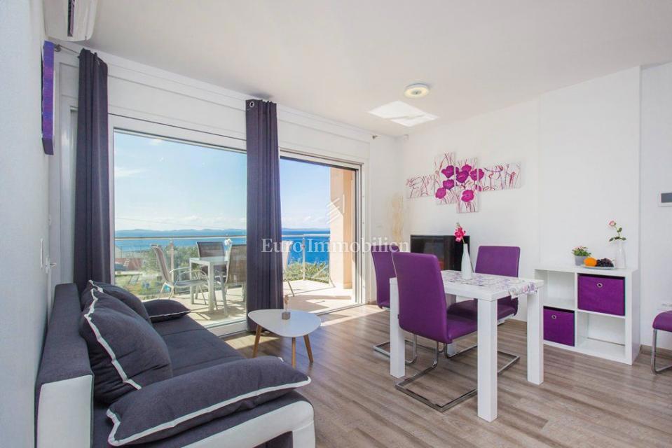 Murter – Luksuzna vila z bazenom in pogledom Kornati