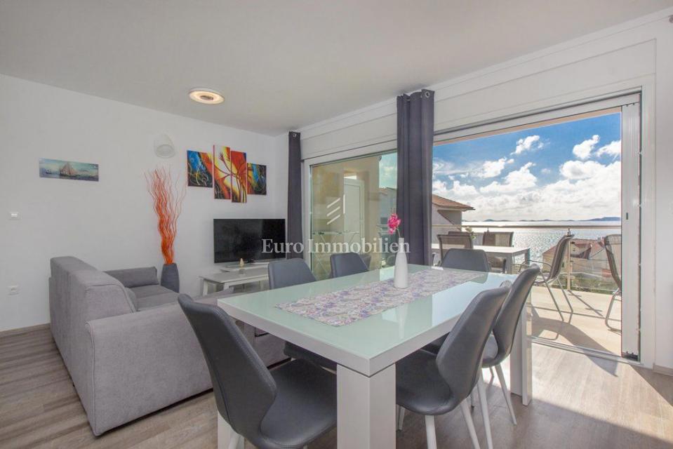 Murter – Luksuzna vila z bazenom in pogledom Kornati