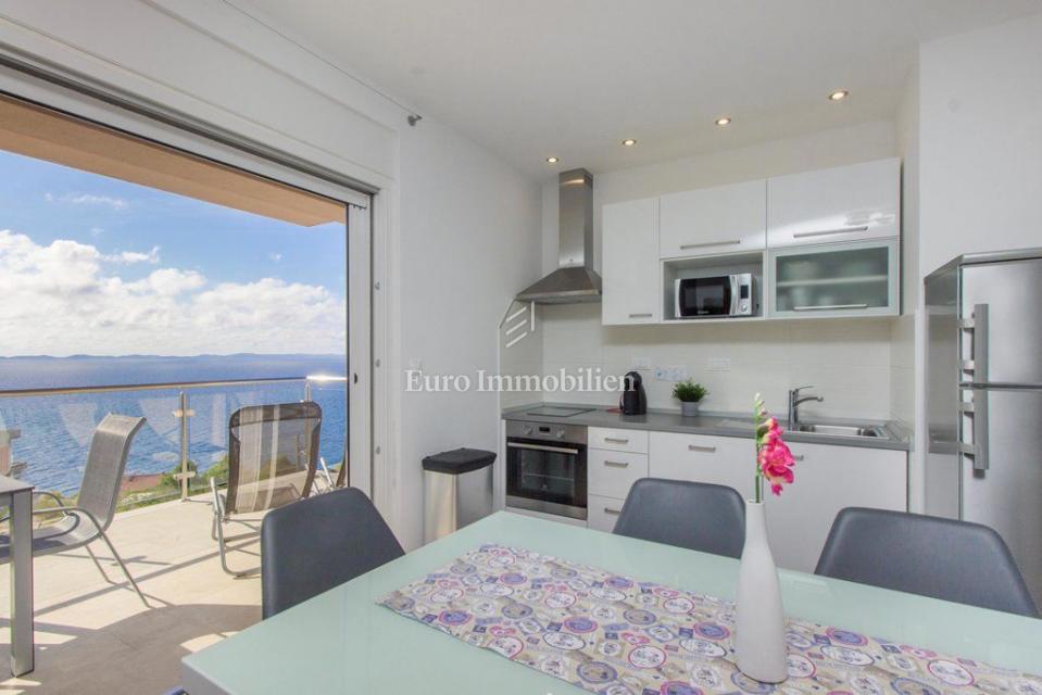 Murter – Luksuzna vila z bazenom in pogledom Kornati