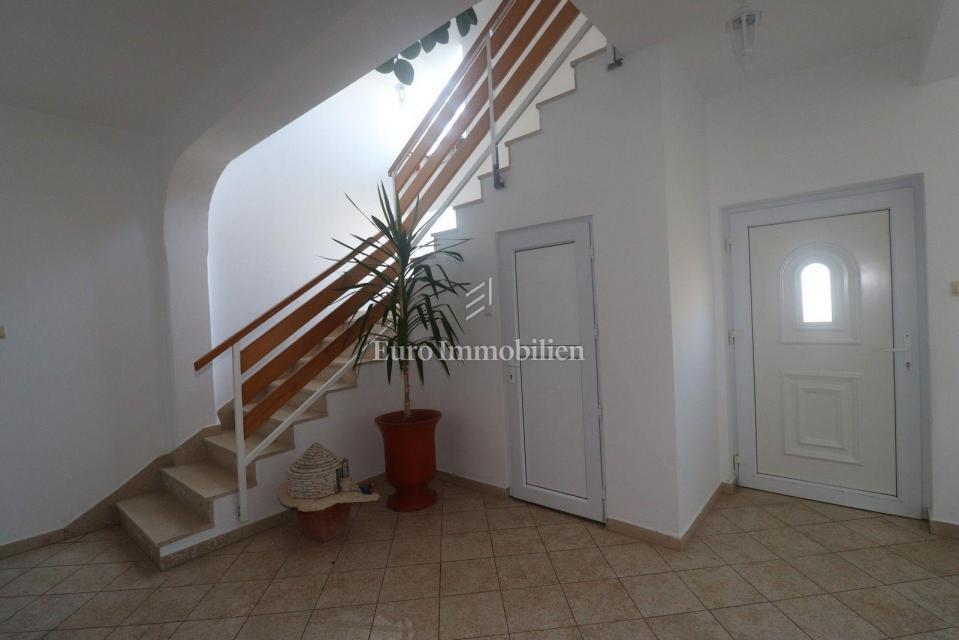 Fažana - Apartmajska hiša 250 m do morja!