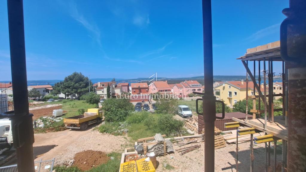 Punat novogradnja, dvonadstropno stanovanje s pogledom na morje