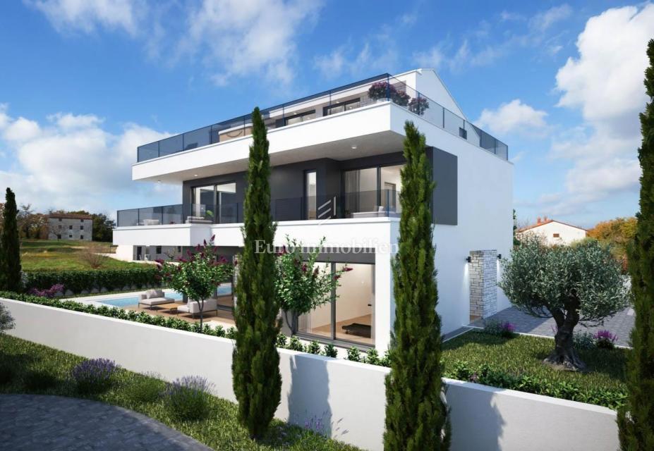 Poreč - novozgrajena hiša z wellnessom in bazenom