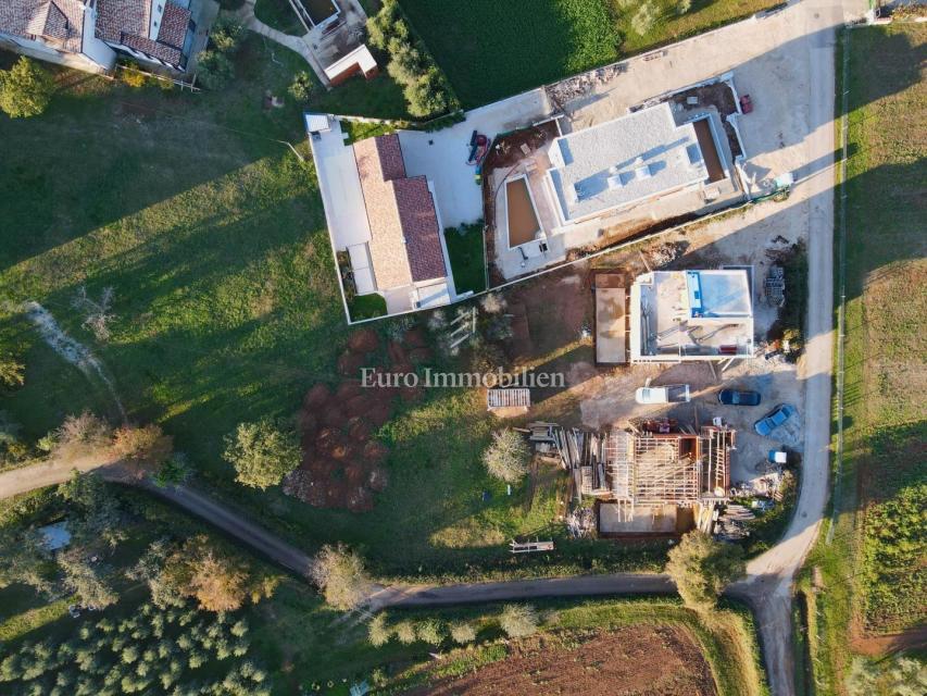 Poreč - novozgrajena hiša z wellnessom in bazenom