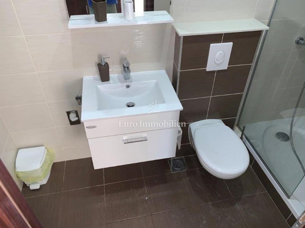 Prva vrsta do morja, apartma v Tučepih