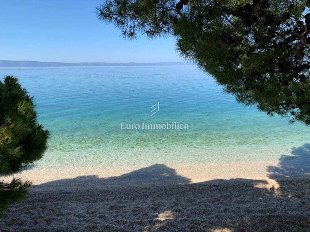 Prva vrsta do morja, apartma v Tučepih