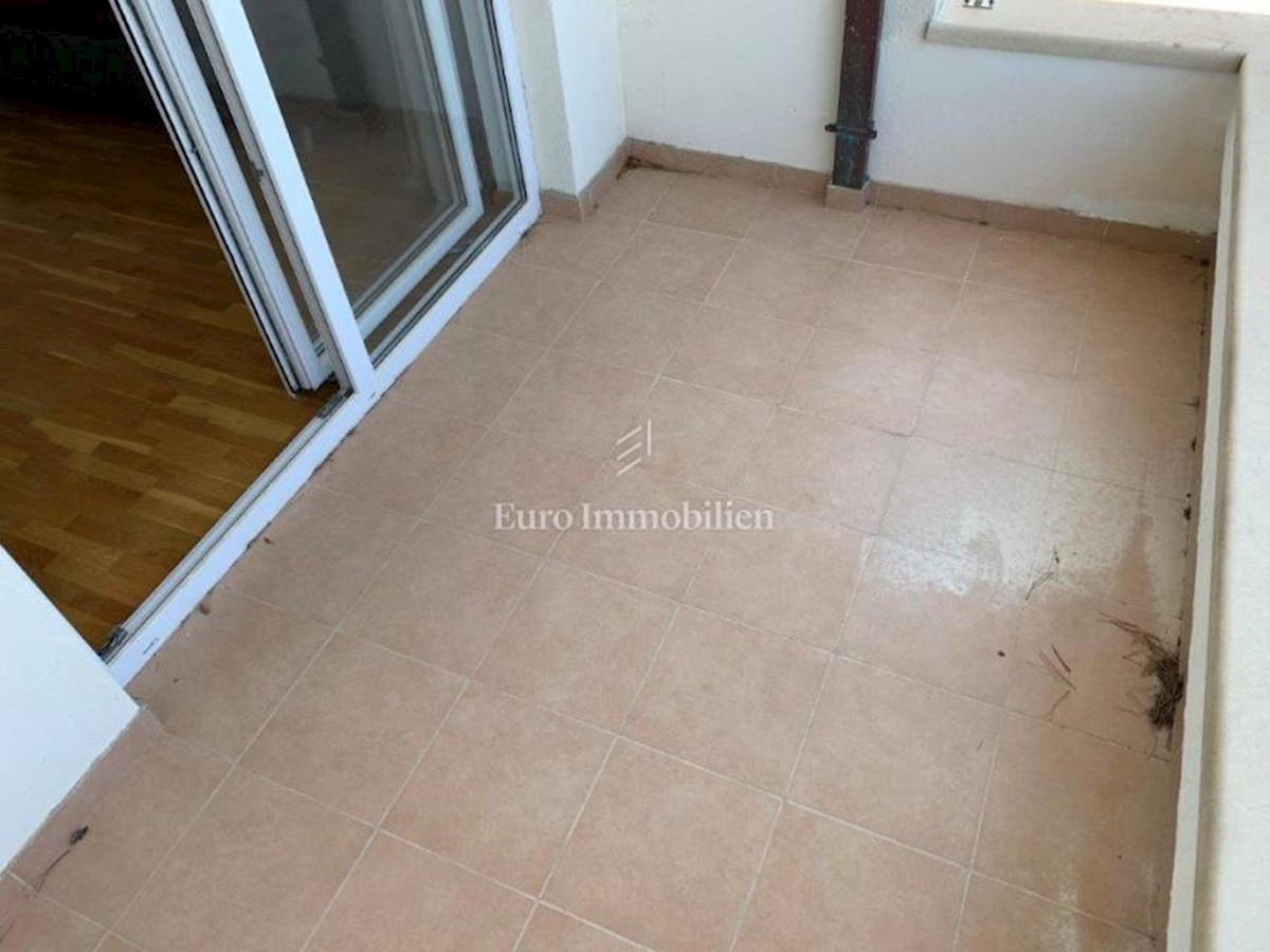 Prva vrsta do morja, apartma v Tučepih