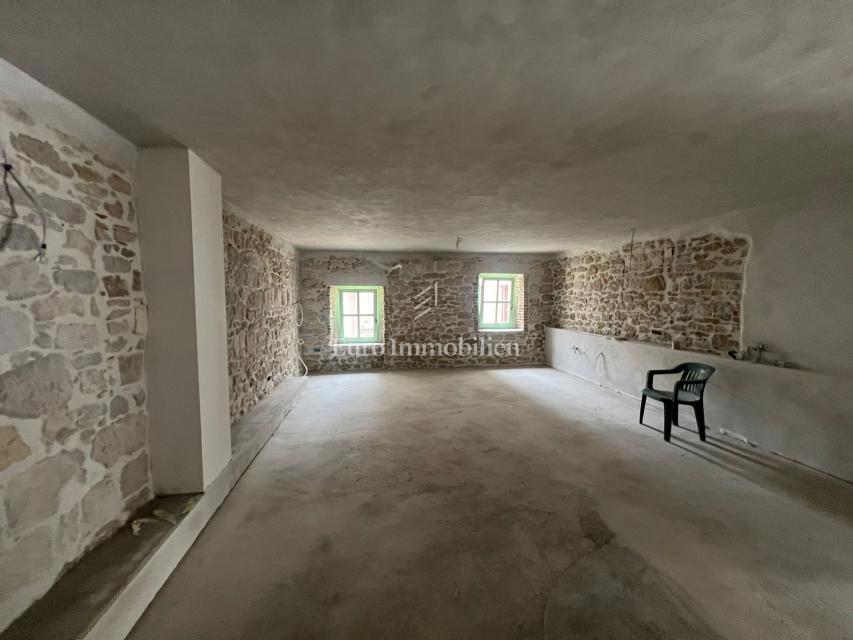 Rustikalna kamnita hiša - Sutomišćica, Ugljan