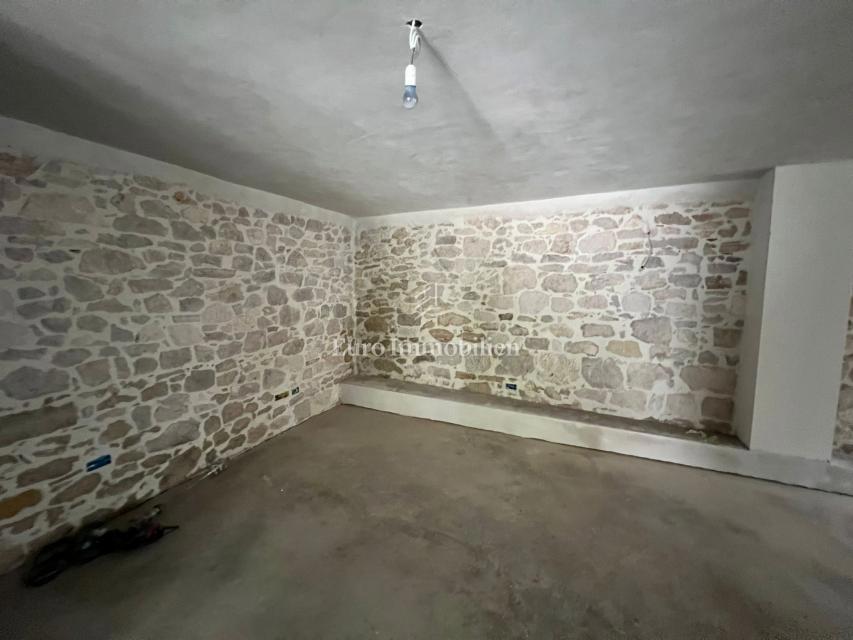 Rustikalna kamnita hiša - Sutomišćica, Ugljan