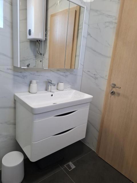 Opremljeni apartmaji s pogledom na morje - Povljana, Pag