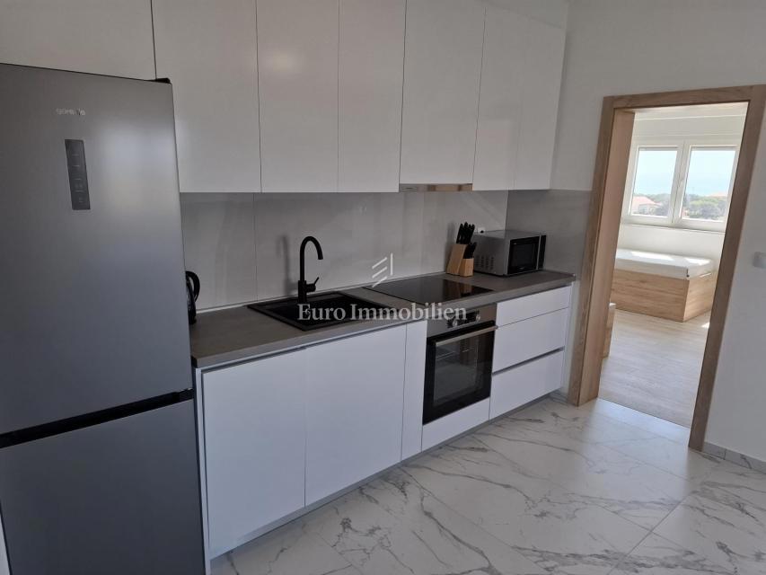 Opremljeni apartmaji s pogledom na morje - Povljana, Pag