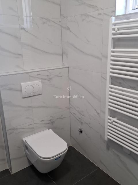 Opremljeni apartmaji s pogledom na morje - Povljana, Pag