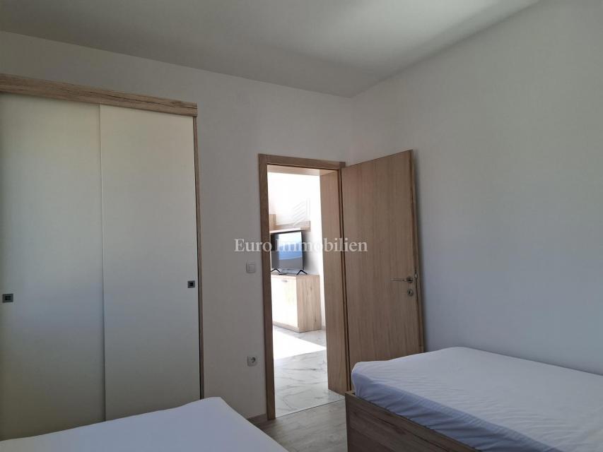 Opremljeni apartmaji s pogledom na morje - Povljana, Pag