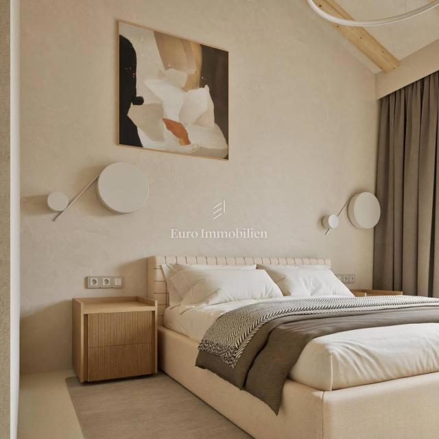 Labin - moderna vila z bazenom