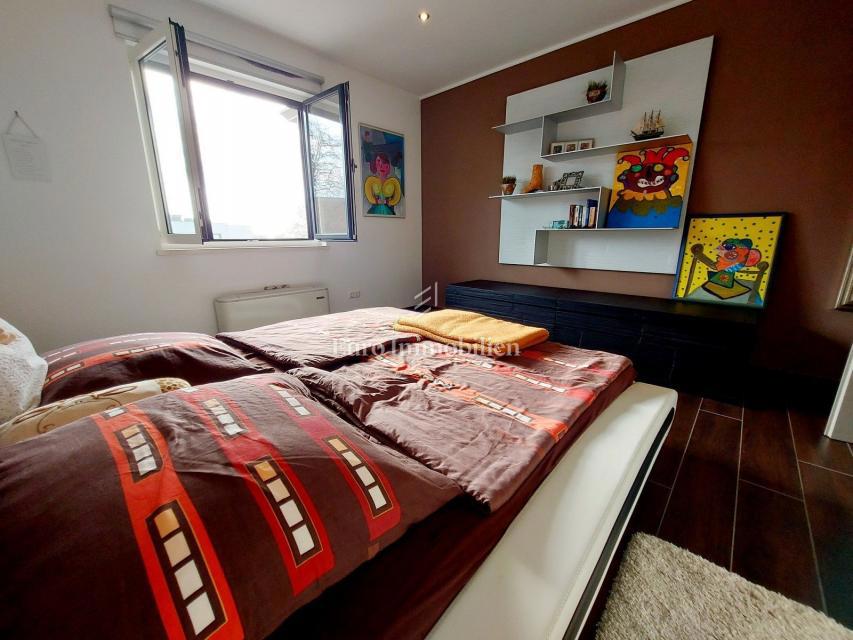 Rovinj - moderna vila z velikim vrtom
