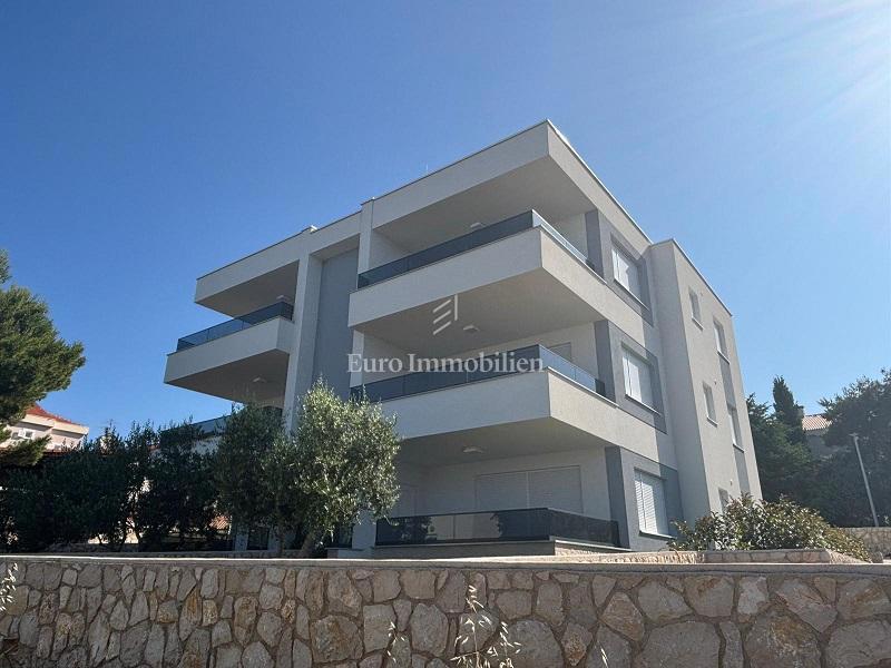 Novalja - apartma s panoramskim pogledom na morje