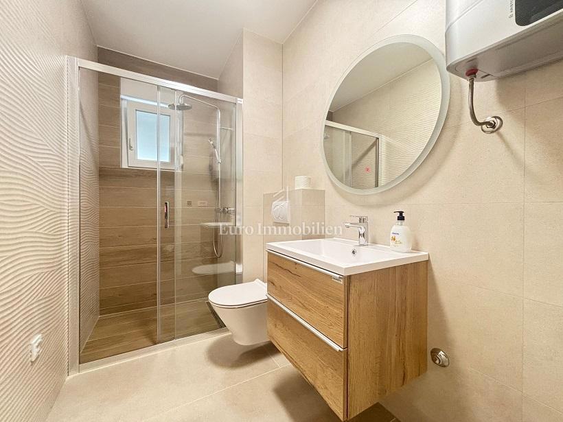 Novalja - apartma s panoramskim pogledom na morje