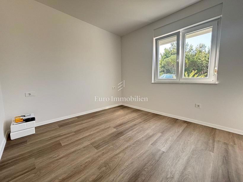 Novalja - apartma s panoramskim pogledom na morje