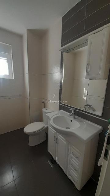 Mandre - apartma v pritličju, 2. vrsta do plaže