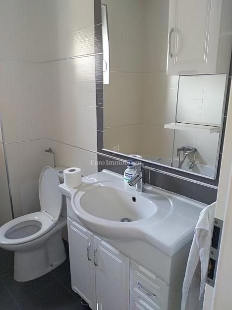 Mandre - apartma v pritličju, 2. vrsta do plaže