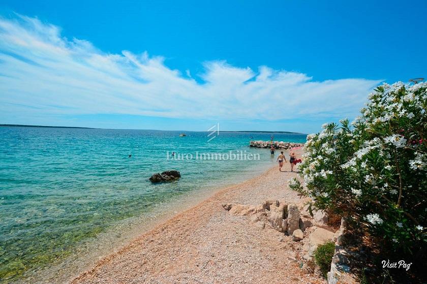 Mandre - apartma v pritličju, 2. vrsta do plaže