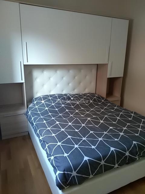 Mandre - apartma v pritličju, 2. vrsta do plaže