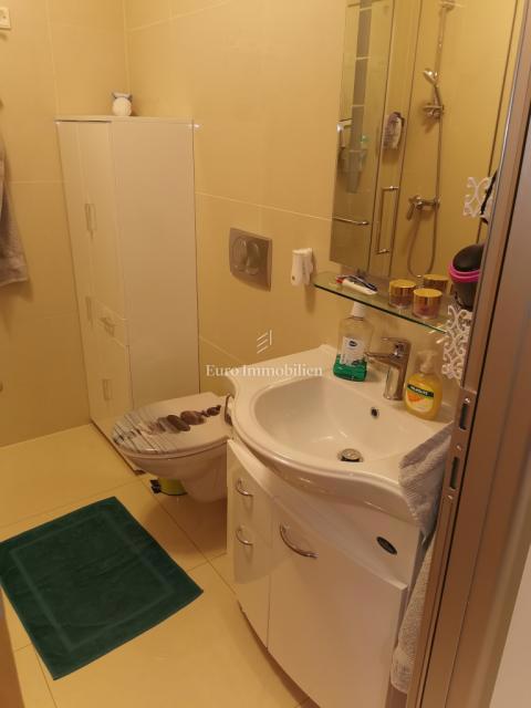 Istra - Apartma v Novigradu blizu morja