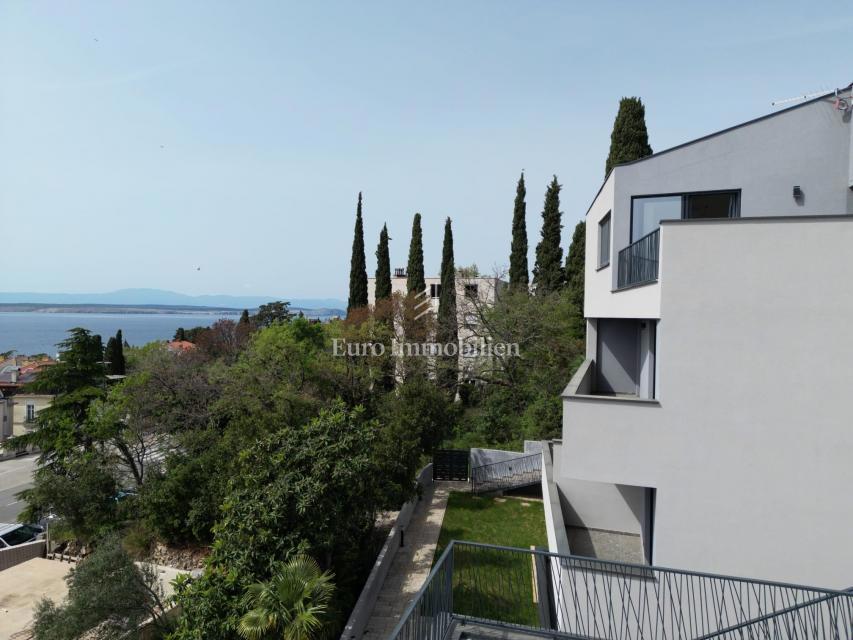 Crikvenica - moderno stanovanje s pogledom na morje