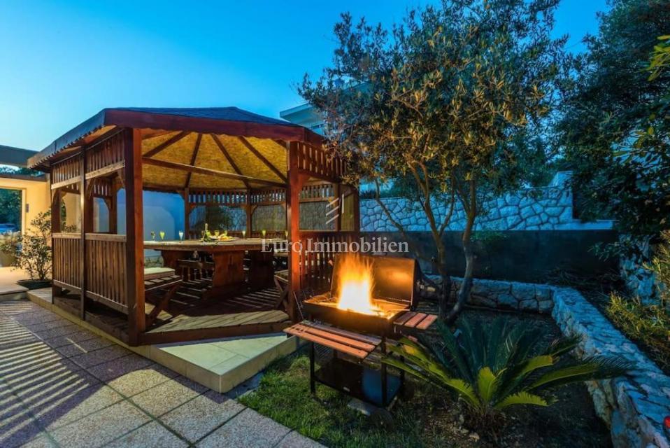 Novalja - apartma z zasebnim dostopom do plaže