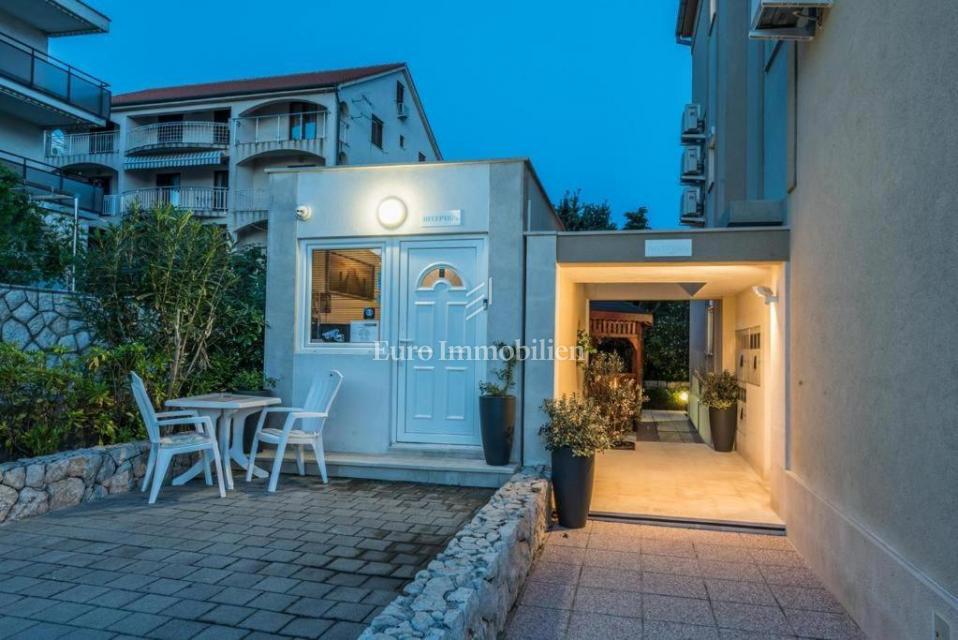 Novalja - apartma z zasebnim dostopom do plaže
