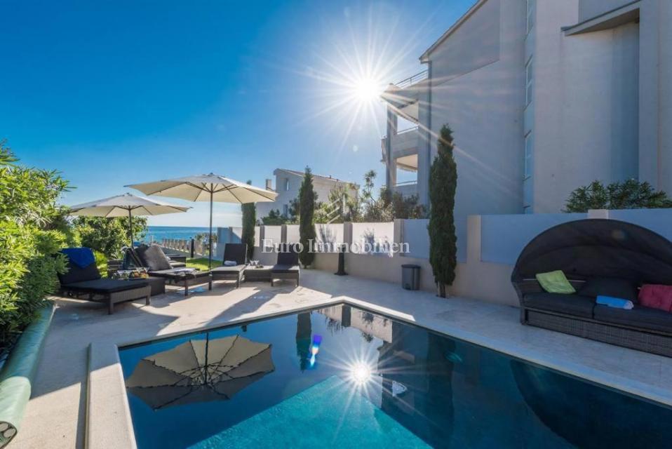 Novalja - apartma z zasebnim dostopom do plaže