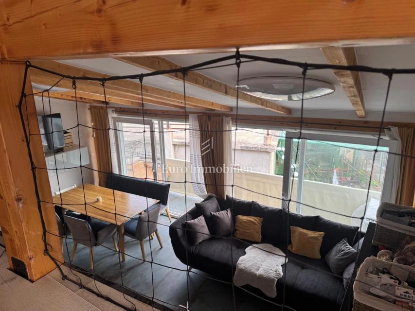 Tisno - apartma 20 m od morja