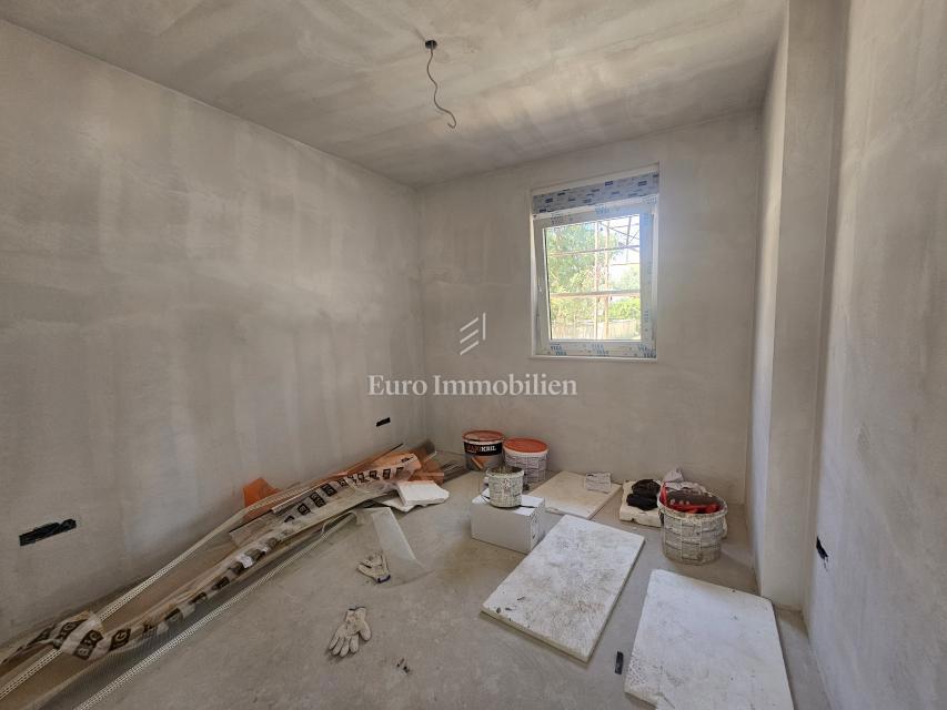 Uvala Soline, Krk - apartma v pritličju novogradnje