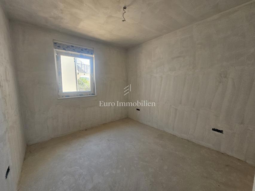 Uvala Soline, Krk - apartma v pritličju novogradnje