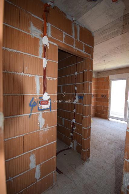 Vodice, Stanovanje SJ5 v 2. nadstropju blizu plaže