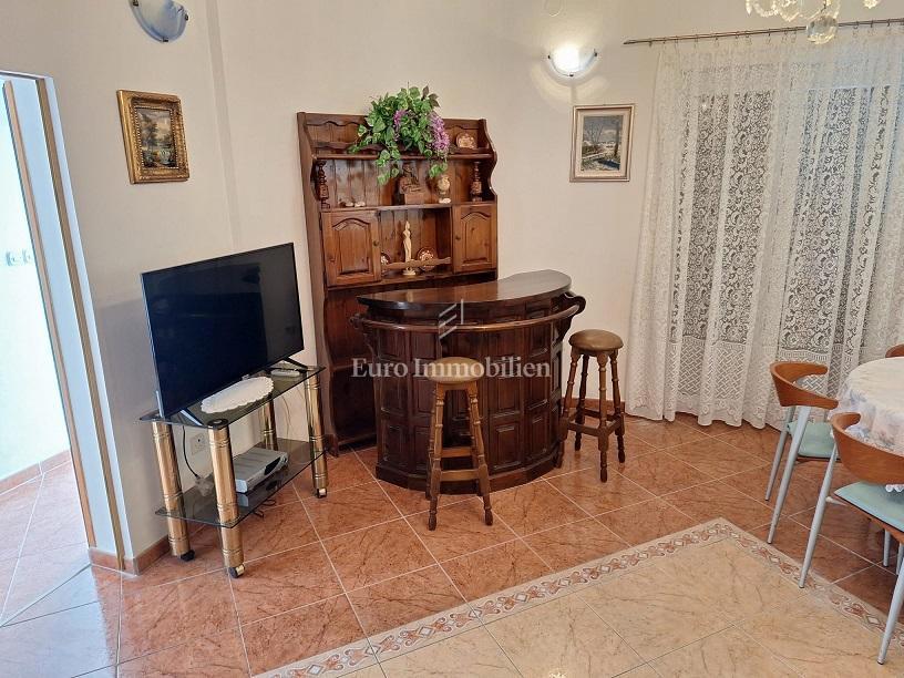 Dvosobno stanovanje v pritličju, mesto Pag