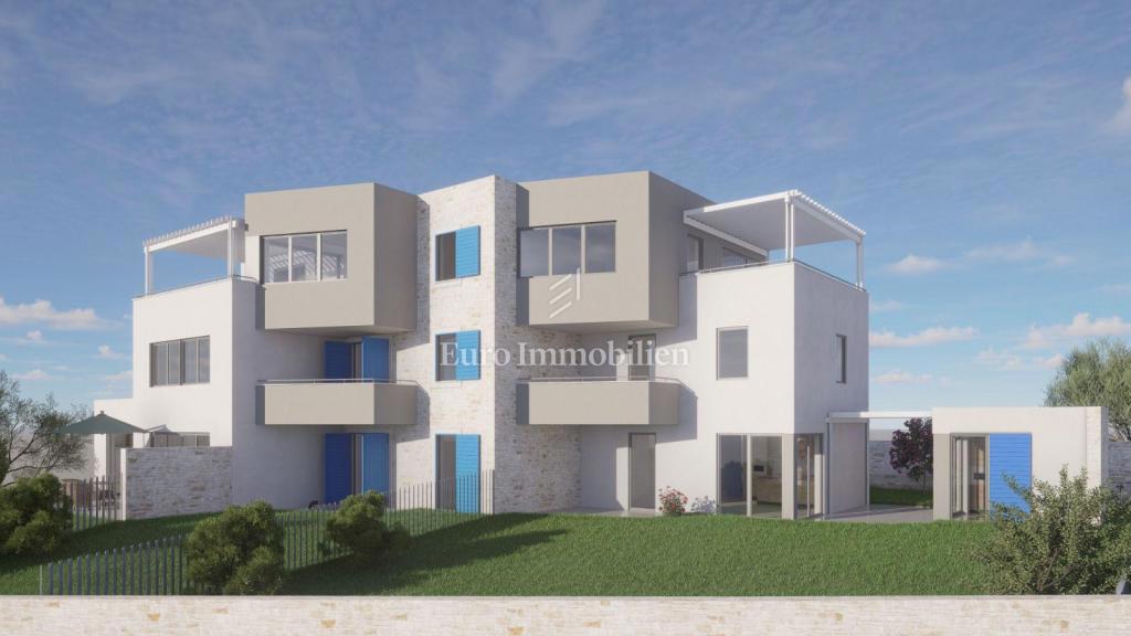 Prostorno dvoetažno stanovanje v novogradnji, Povile