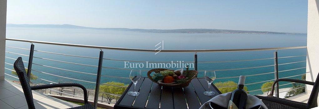 Hotel za prodajo, prva vrsta do morja