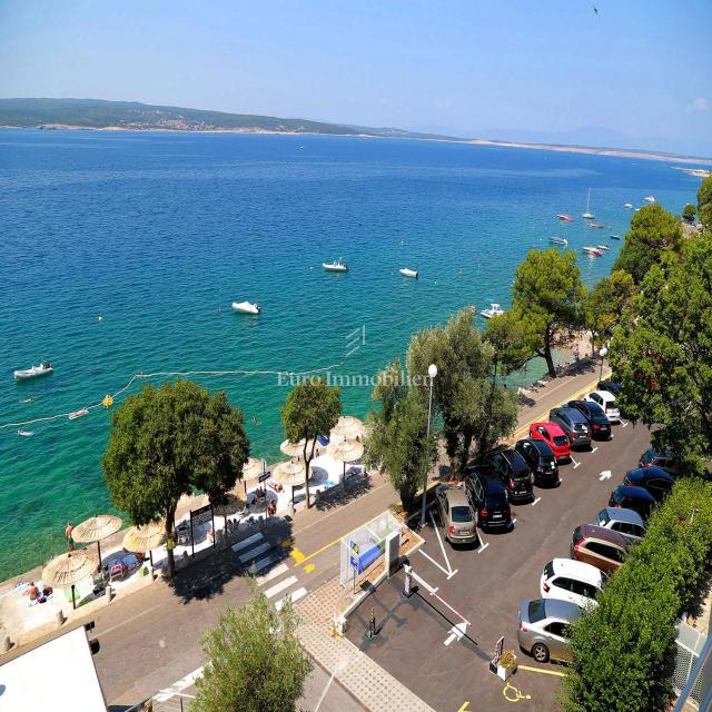 Hotel za prodajo, prva vrsta do morja