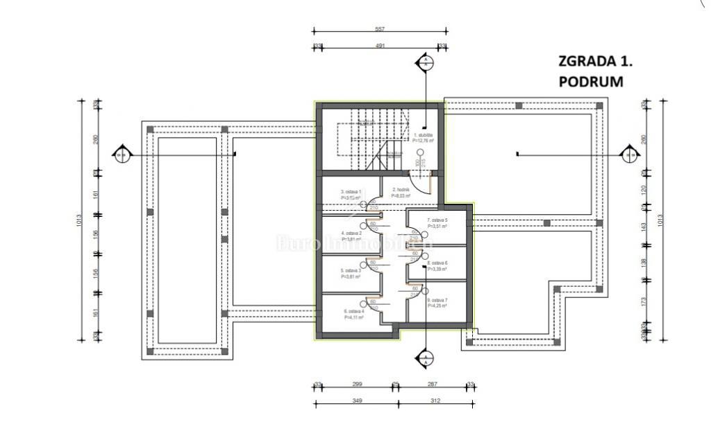 Apartmaji z dvema parkirnima mestoma v bližini plaže