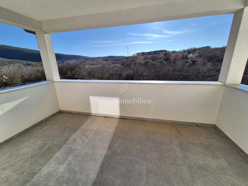 Vrbnik - Samostojna hiša s pogledom na morje!