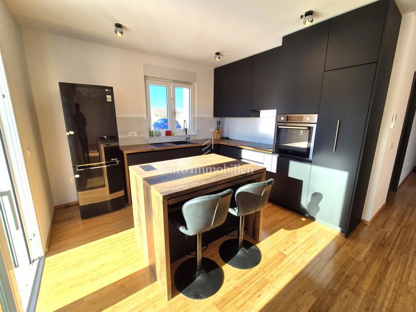 Vrbnik - Samostojna hiša s pogledom na morje!