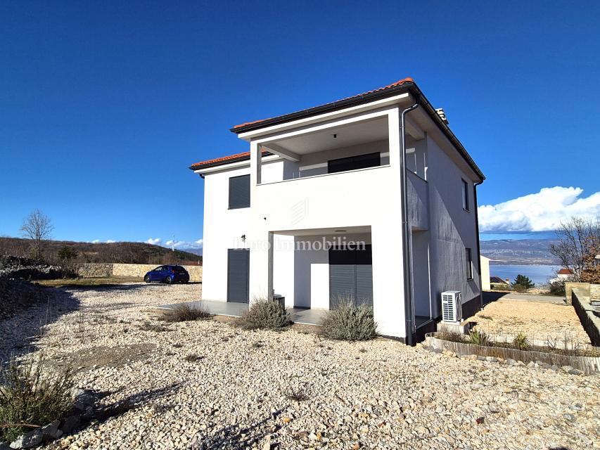 Vrbnik - Samostojna hiša s pogledom na morje!