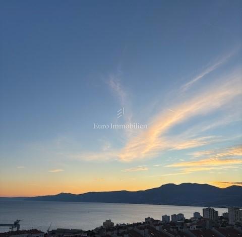 Funkcionalno stanovanje s pogledom na morje, Krnjevo