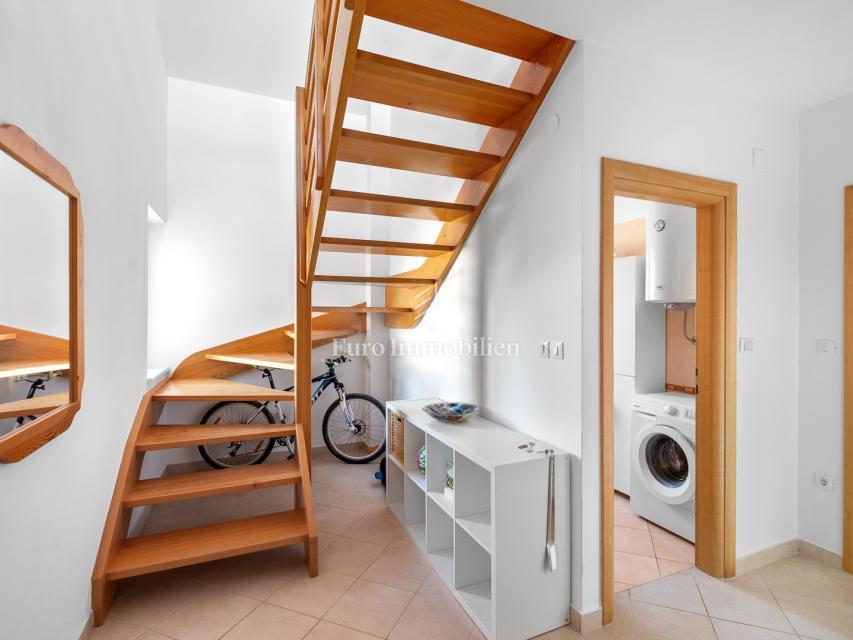 Dvoetažni apartma v bližini marine, Medulin - Volme