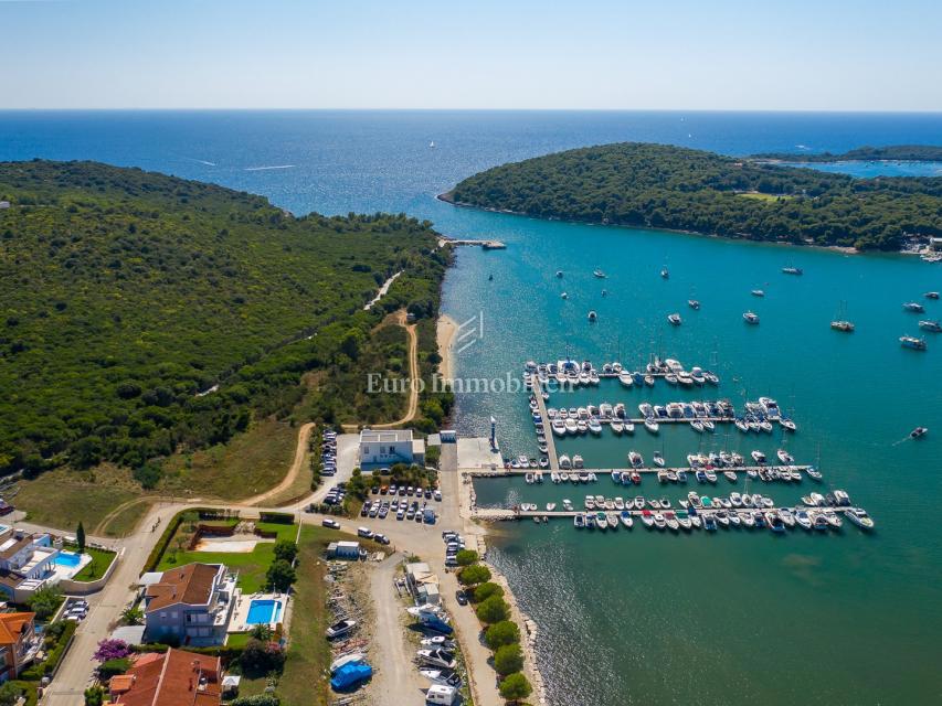 Dvoetažni apartma v bližini marine, Medulin - Volme