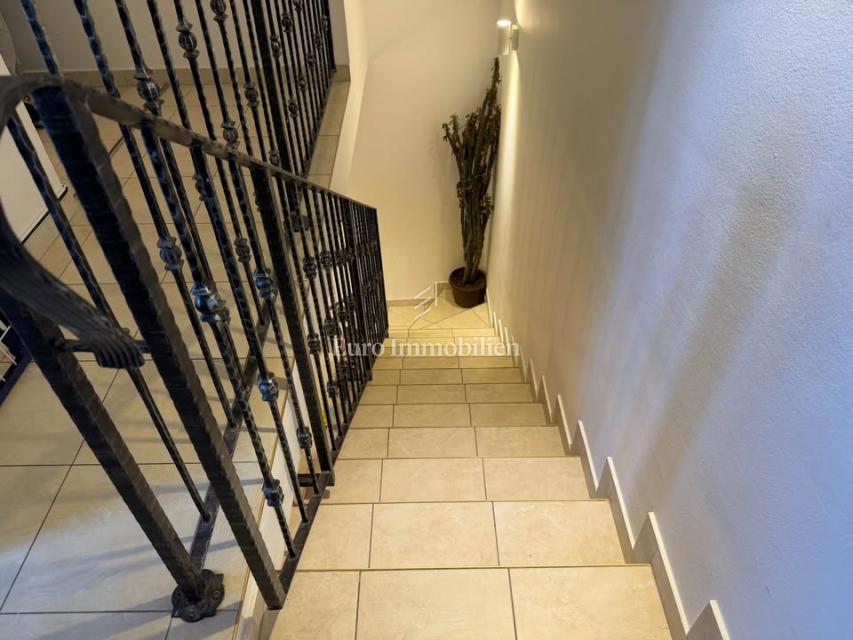 Kakovostno opremljeno dvosobno stanovanje v Pulju