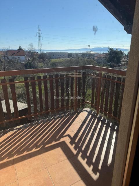 Dvojček hiše s poslovnim prostorom in garažo - Viškovo