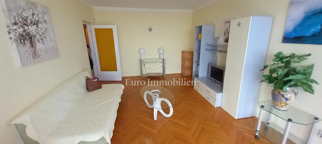 Rijeka, Rastočine - trisobno stanovanje z dnevno sobo
