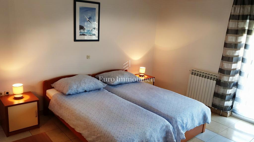 Vila z apartmaji in pogledom na morje - Diko, Zadar